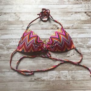 Luli fama chevron top